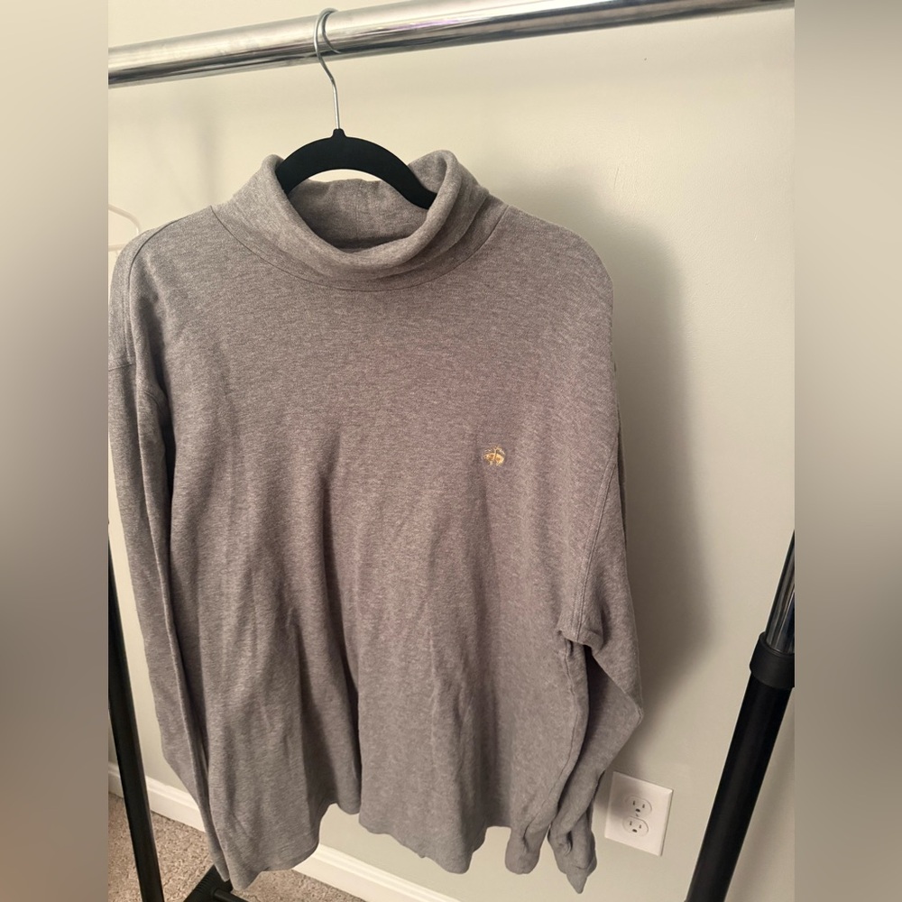 Vintage Style Brooks Brothers Mens X Large Faded Gray Turtleneck T-Shirt